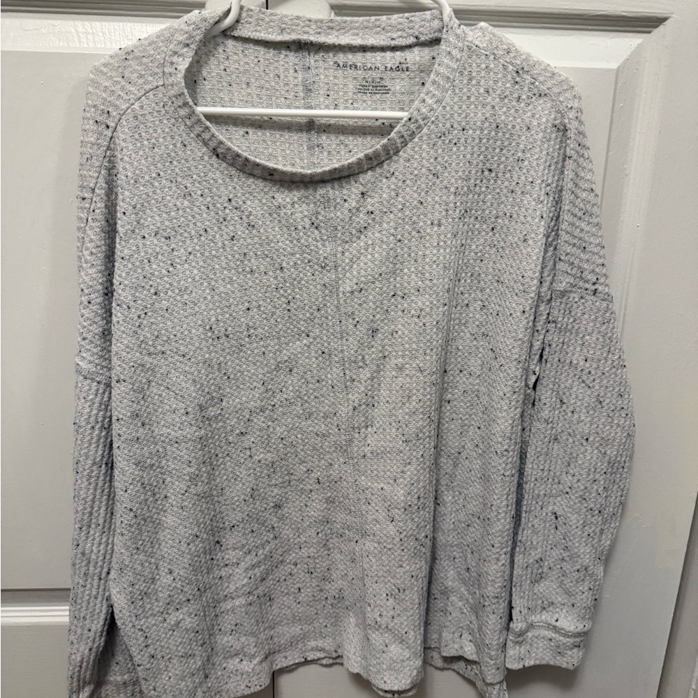 American Eagle Outfitters Light Gray Crew Neck Sweater